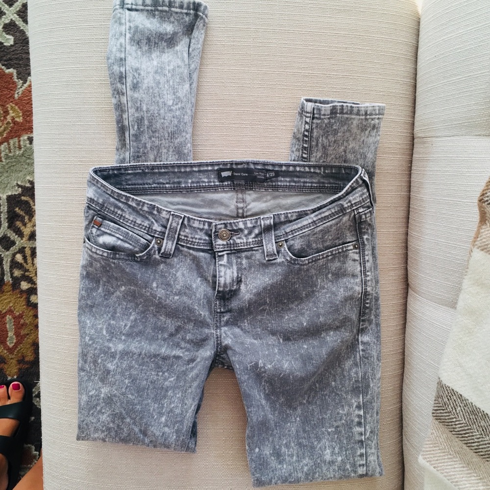 Levi Demi Curve Stonewashed Jeans